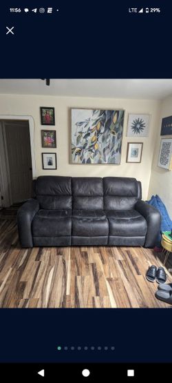 Electric Reclining Sofa