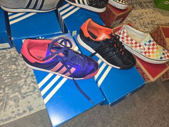 WOMEN & KIDS SHOES