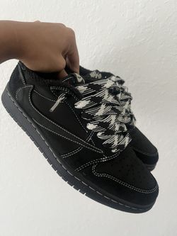 Travis Scott Black Phantom Lows