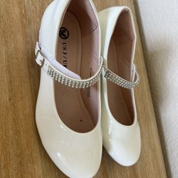 Girls Shoes 3