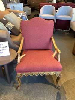 Accent Chair Vintage Carved Armchair w/ Burgundy Fabric Sku # LJNL28