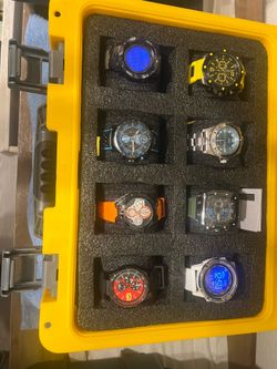 8 slot case watches