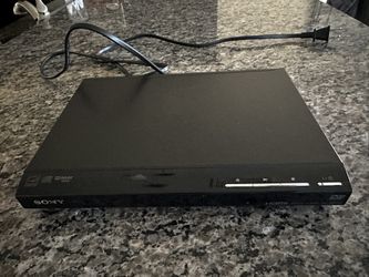 Sony DVPSR510H DVD Player, with HDMI port