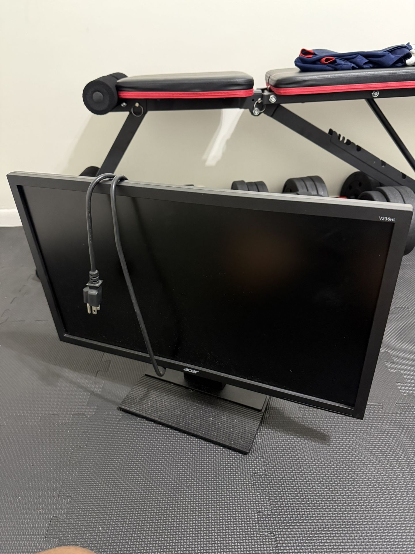 Acer V236HL 23” LED Monitor – Excellent Condition