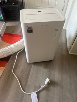 Della Portable Air Conditioner