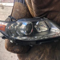 2013-2015 Lexus ES350 headlight Xenon Right Side Oem