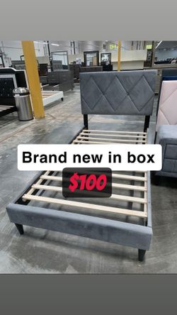 Twin Bed Frames / Read Descriptions 