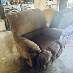 Cozy Brown Recliner