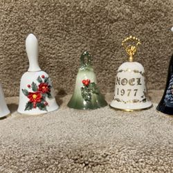 Christmas glass bells lot of 5 Avon Hallmark poinsettia 1(contact info removed)