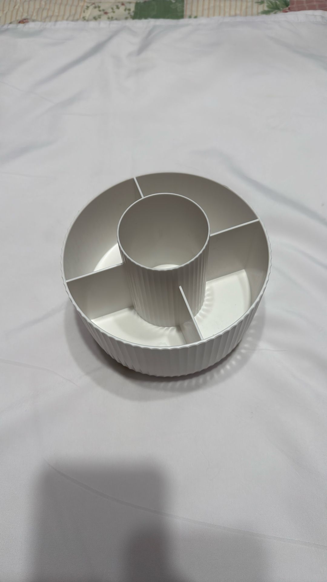 Makeup Brush Rotating Vanity