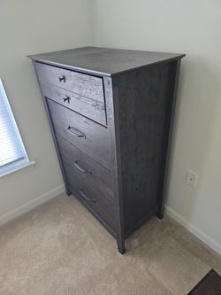 4 drawer chest