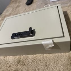 Digital Key Lock Box 