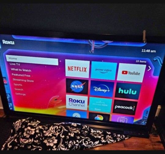 50inch Plasma Flat Screen TV With Mount/Remote