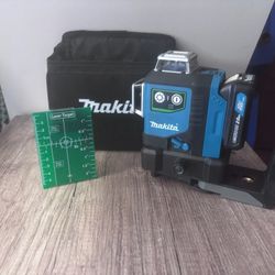 Makita SK700GD 12V max CXT Lithium-Ion Cordless Self-Leveling 360° 3-Plane Green Laser