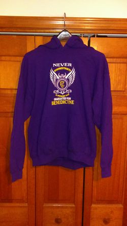 LADIES LARGE NEVER UNDERESTIMATE A WOMAN WHO GRADUATED FROM BENEDICTINE HOODIE SWEATSHIRT FROM GILDAN