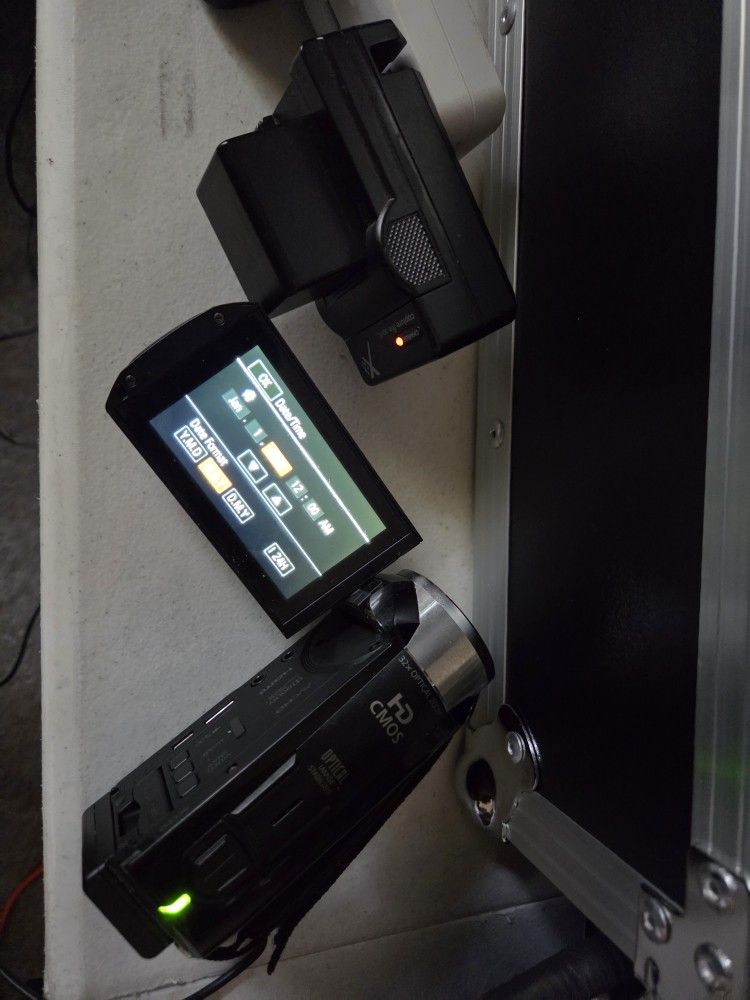 Canon Vixia HF R(contact info removed) Camcorder Complete