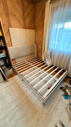 Full Size Fluted Bed Frame - Low Paltform