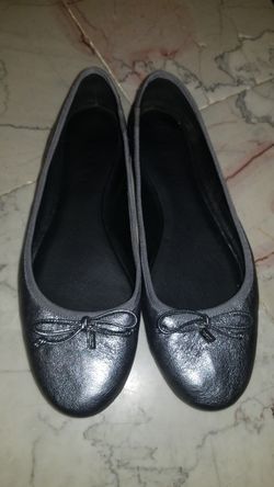 Coach flats size 8 all leather