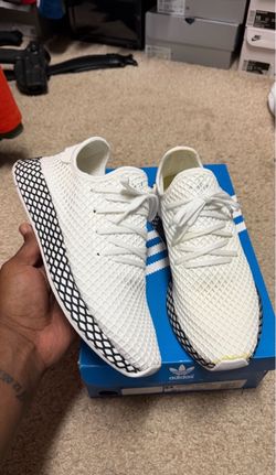 Adidas DEERUPT size 9.5