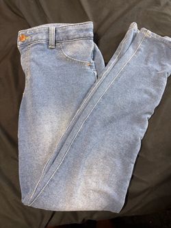 Light Wash Skinny Jeans