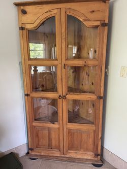 Pier one Corner Hutch