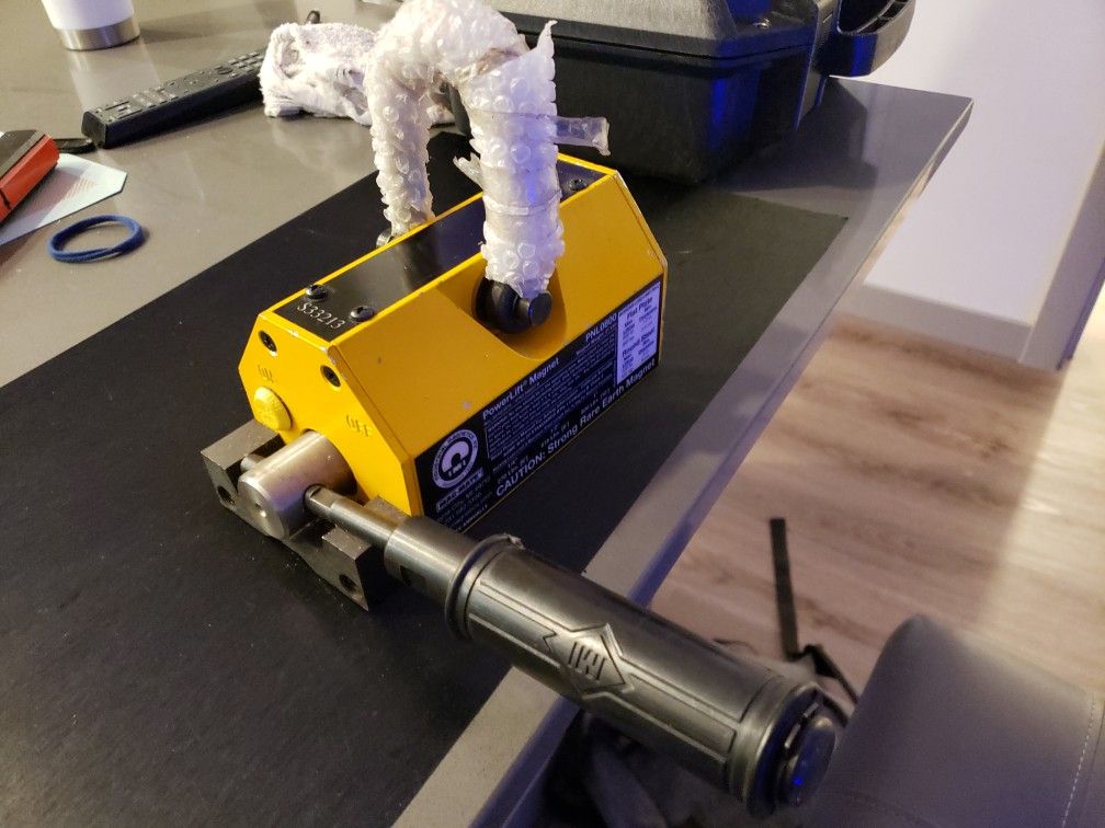 Mag Mate Powerlift Magnet
