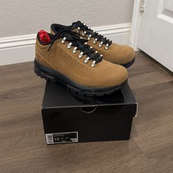 Nike Acg Goadome Low Taupe Size 10