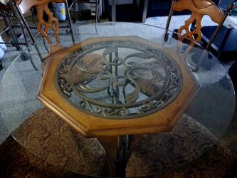 Matching Full Set. Ashley Santa Barbara Series. 4-Chair Dining Room set w/ 3 Barstools. Heavy Metal Scroll Work, Rustic Oak Carved Wood. Beveled Glass