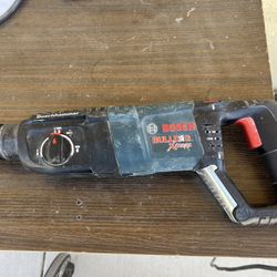 Bosch 11255VSR Bulldog Xtreme Rotary Hammer