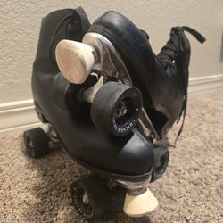Mens Black Chicago Skates / Size:12