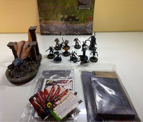 AvP Horrorclix Alien vs. Predator Heroclix game pieces