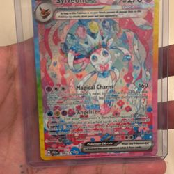 Sylveon Full Art 