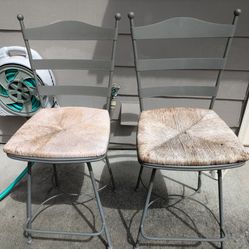 Free Bar Stools 