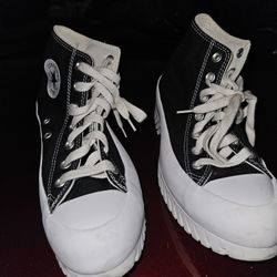 Converse Shoes Size 8