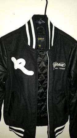 CHAMARRA DE MUJER ROCAWEAR ZAIS S NUEVA NO SE EZTRENO. 20 precio firme. for Sale in Midway City CA OfferUp