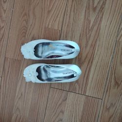 girl shoes with heel - (size 1)