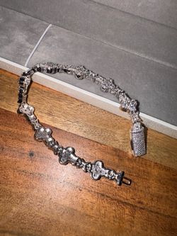 Moissanite Cross Bracelet 8.5” (925/VVS1D)
