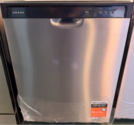 AMANA STAINLESS DISHWASHER 24””