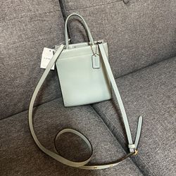 Brand New Coach Mini Cashin Tote 