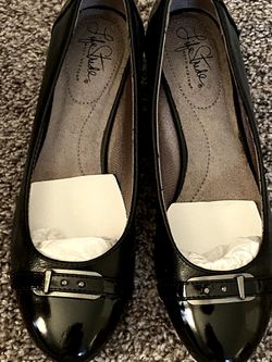 Black Patent Heels 8M