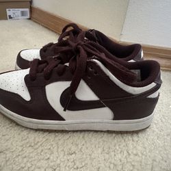Size 1 Dunks 