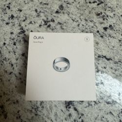 Brand New Oura Ring Gen 4, Silver, Size 9