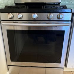 Samsung 30" Stainless Steel Gas Range