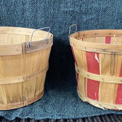 1/2 Bushel Basket w/2Handles - ** Please Read Description **