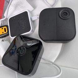 Blink Outdoor 4 And 3 Cameras with sync module