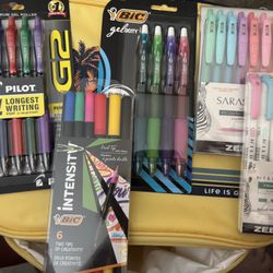 Lot Of Assorted pens & Glitter Highlighters