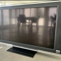 Sony TV 40” LCD