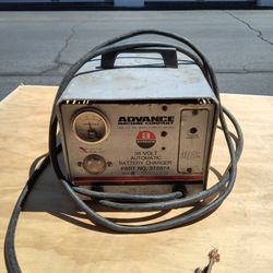 Advance 36 volt club cart golf cart battery charger 20 Amp

