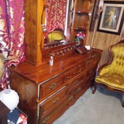 antique dresser with mirror 