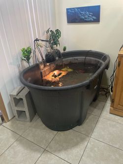 Rubber maid 110 gallon stock tank